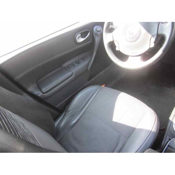 renault megane ii berlina 5p del año 2005