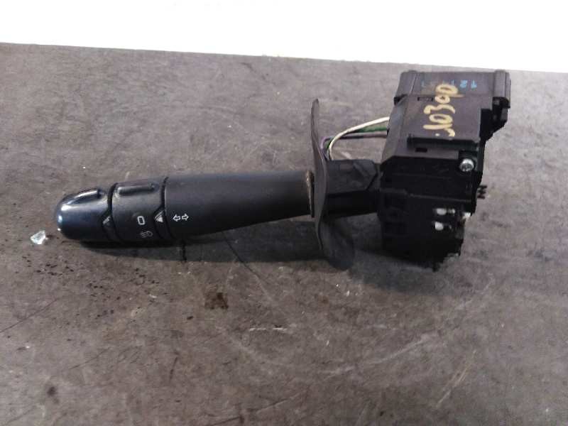 Recambio de mando intermitentes para renault clio ii fase ii (b/cb0) authentique referencia OEM IAM 121431  