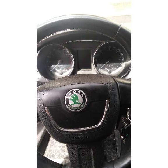 skoda suberb (3t4) del año 2009