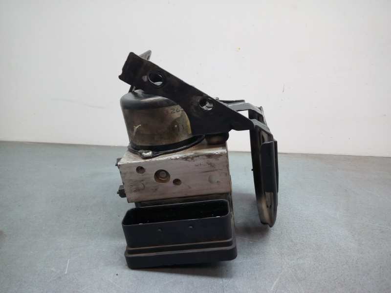 Recambio de abs para seat alhambra (7v9) 1.9 tdi referencia OEM IAM 3M212L580BB  