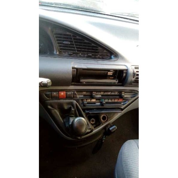 peugeot 806 del año 1998