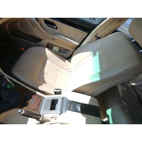 bmw serie 5 berlina (e39) del año 2002