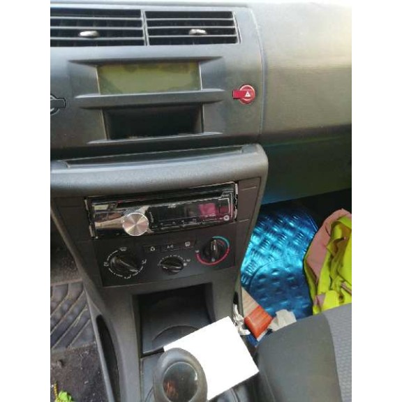 citroën c4 berlina del año 2007