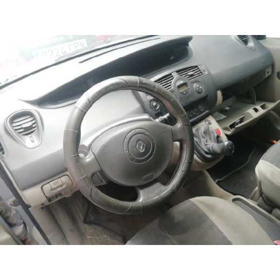 renault scenic ii del año 2003