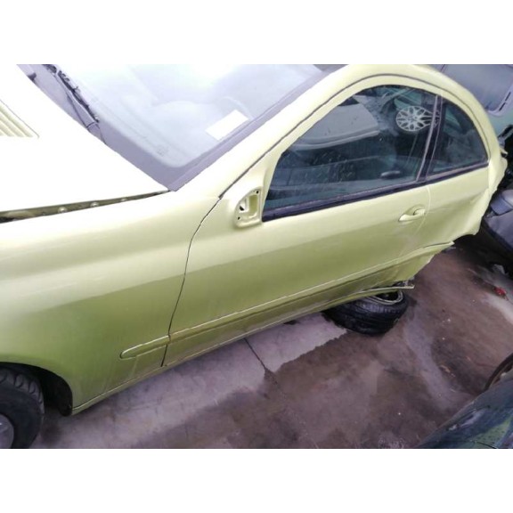 mercedes-benz clase c (w203) sportcoupe del año 2002