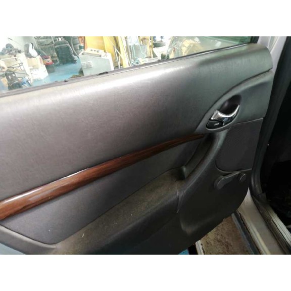 ford focus berlina (cak) del año 1999