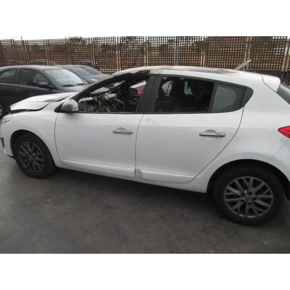 renault megane iii berlina 5 p del año 2014