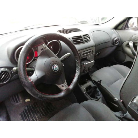 alfa romeo 147 (190) del año 2003