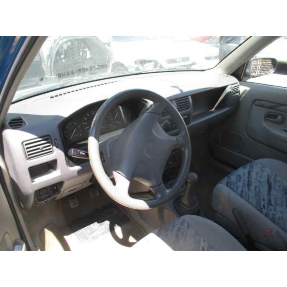 mazda demio (dw) del año 1999