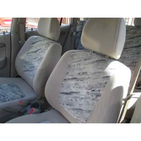 mazda demio (dw) del año 1999