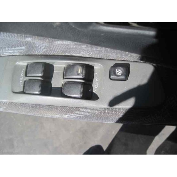 mitsubishi galant berlina (ea0) del año 2000