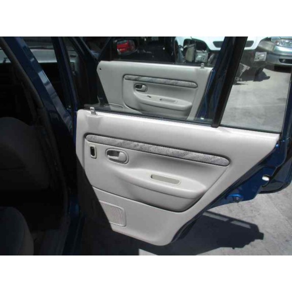 mazda demio (dw) del año 1999