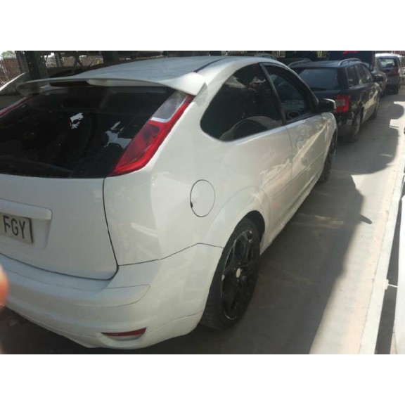 ford focus berlina (cap) del año 2006