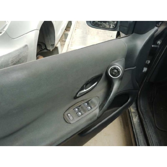 renault laguna ii (bg0) del año 2005