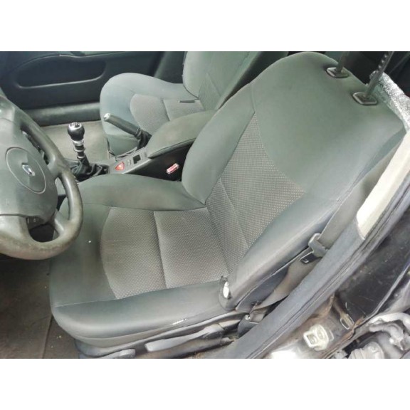 renault laguna ii (bg0) del año 2005