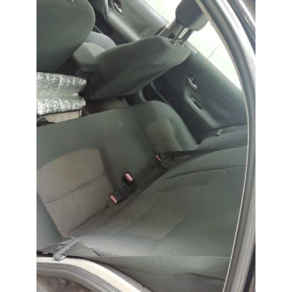 renault laguna ii (bg0) del año 2005