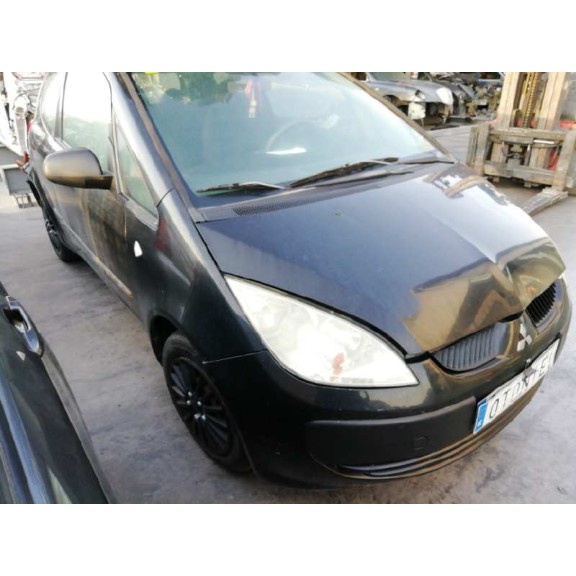 mitsubishi colt berlina 3 (cz) del año 2006