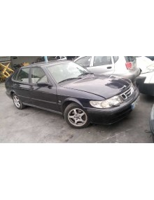 saab 9-3 berlina del año 2001