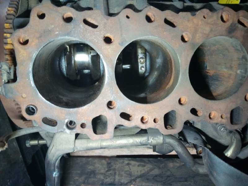 Recambio de motor completo para toyota land cruiser (j12) 3.0 turbodiesel referencia OEM IAM 1KD <M> 