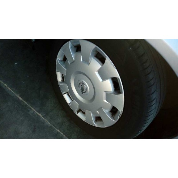 opel vectra c berlina del año 2002