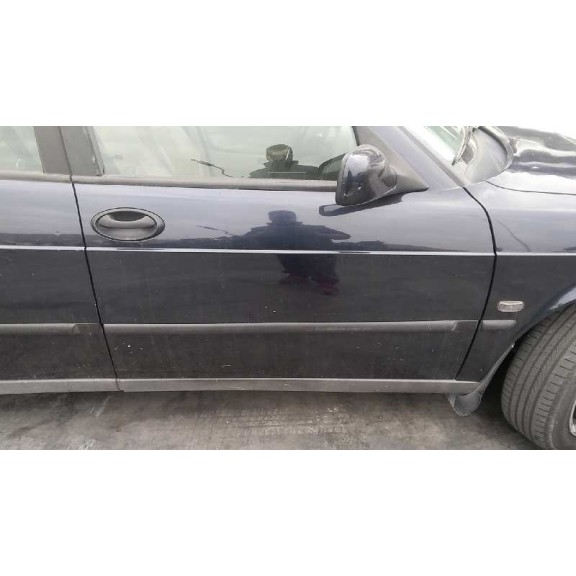 saab 9-3 berlina del año 2001