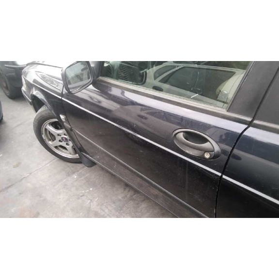 saab 9-3 berlina del año 2001