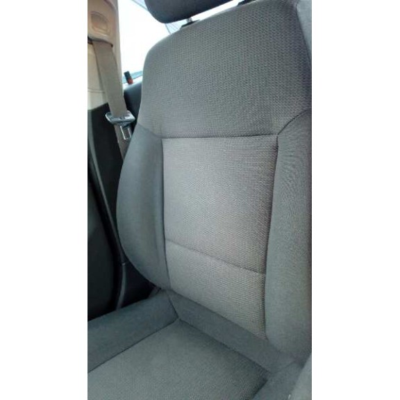 opel vectra c berlina del año 2002