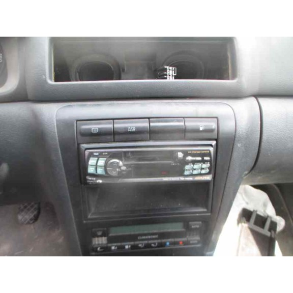 skoda octavia combi (1u5) del año 2001