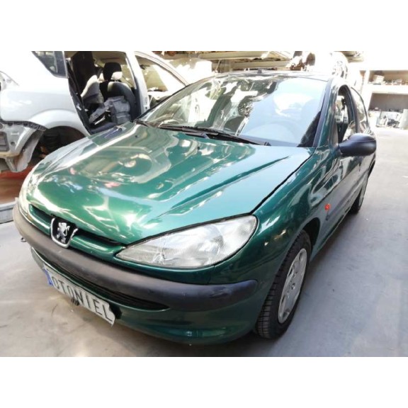 peugeot 206 berlina del año 1998