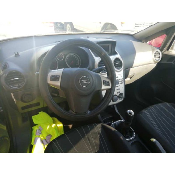 opel corsa d del año 2007