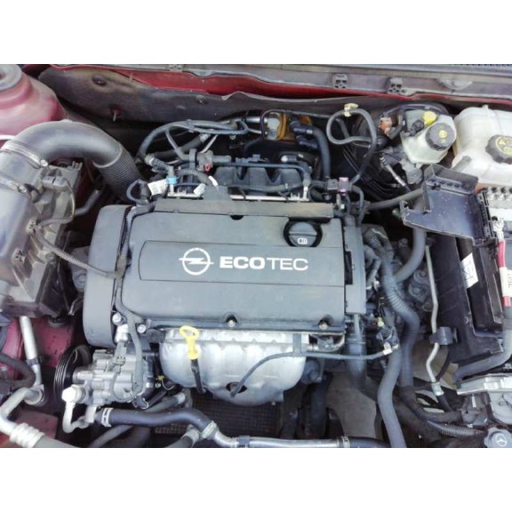 opel insignia berlina del año 2010