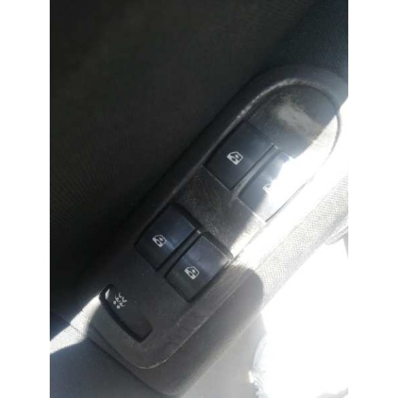 renault megane ii berlina 5p del año 2004