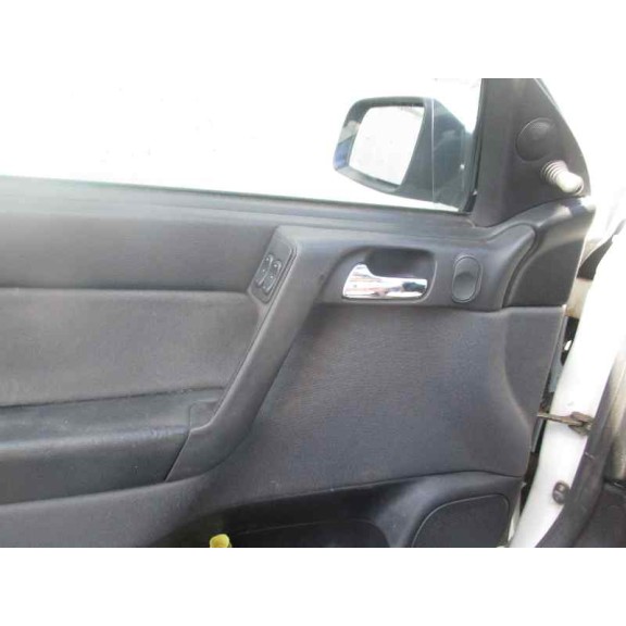 opel astra g berlina del año 2003