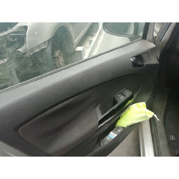 opel corsa d del año 2007