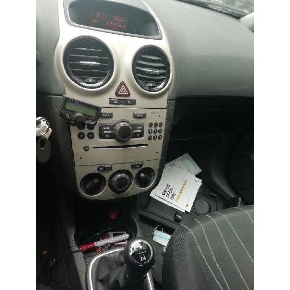 opel corsa d del año 2007