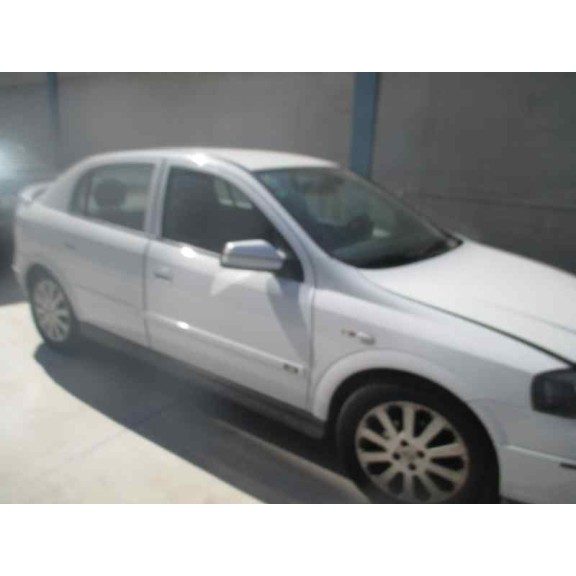 opel astra g berlina del año 2003