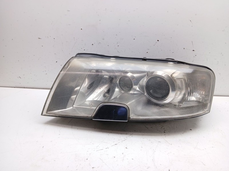 Recambio de faro izquierdo para skoda superb i (3u4) 1.9 tdi referencia OEM IAM   