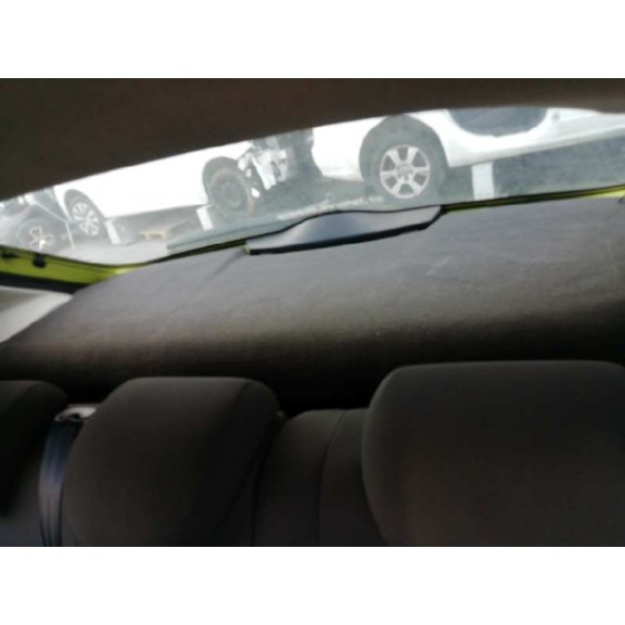 seat ibiza (6j5) del año 2008