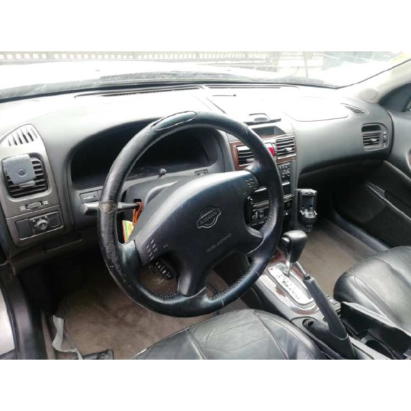 nissan maxima qx (ca33) del año 2002