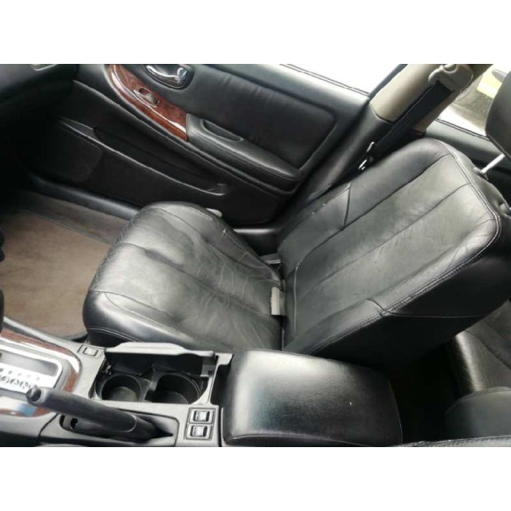 nissan maxima qx (ca33) del año 2002