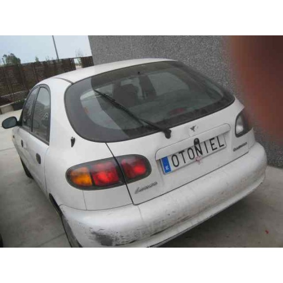 daewoo lanos del año 2002