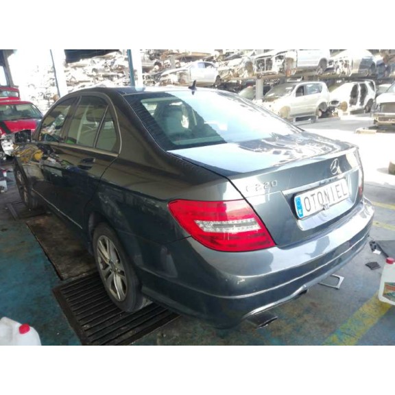 mercedes-benz clase c (w204) berlina del año 2013