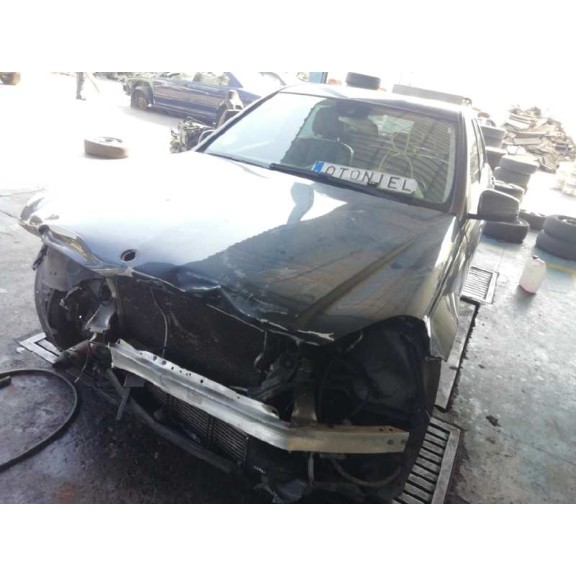 mercedes-benz clase c (w204) berlina del año 2013