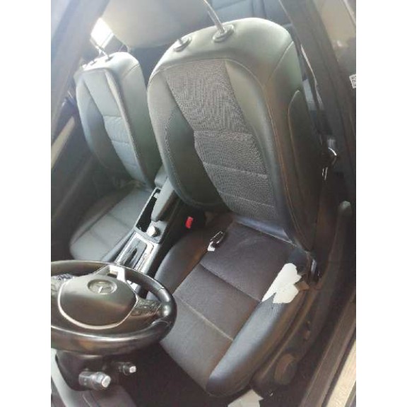 mercedes-benz clase c (w204) berlina del año 2013