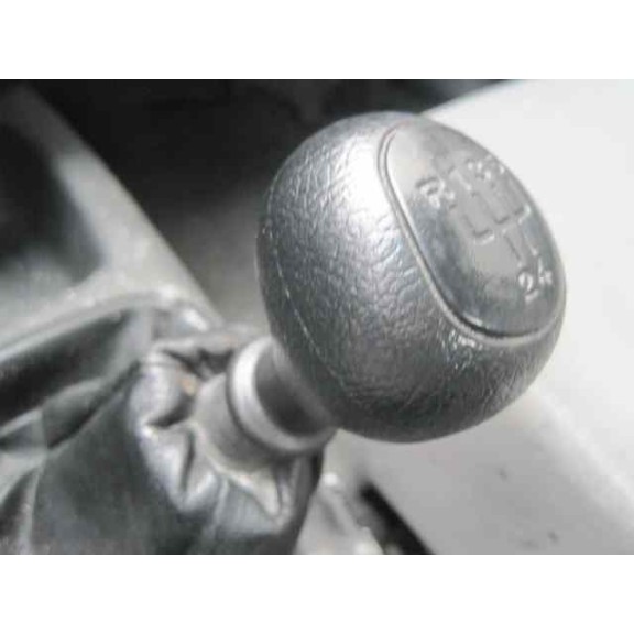 daewoo lanos del año 2002