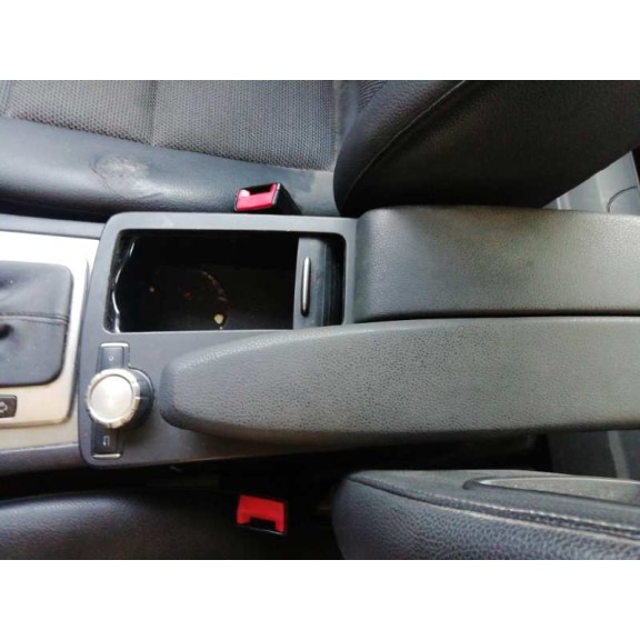 mercedes-benz clase c (w204) berlina del año 2013