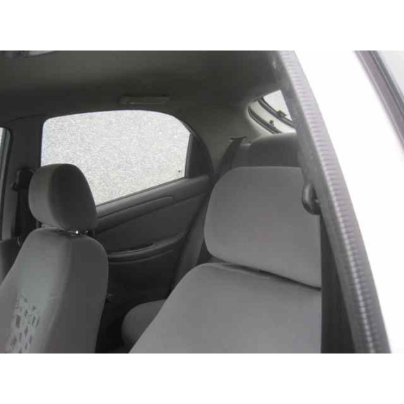 daewoo lanos del año 2002