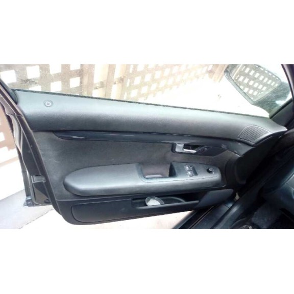 audi a4 berlina (8e) del año 2004