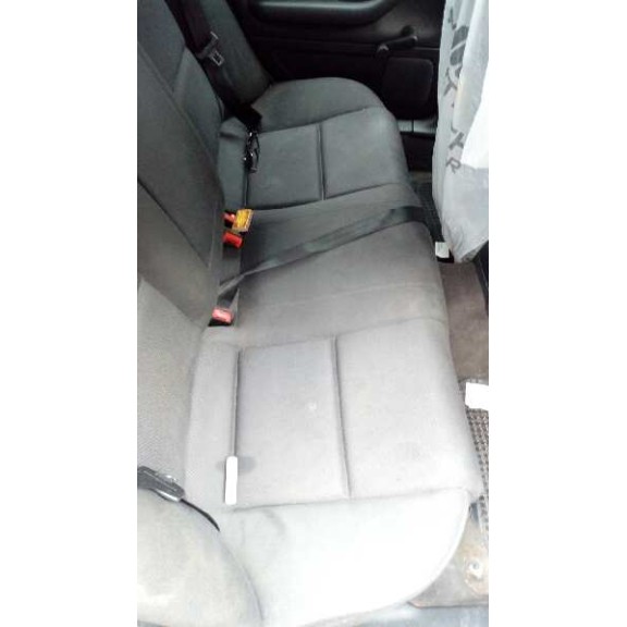 audi a4 berlina (8e) del año 2004