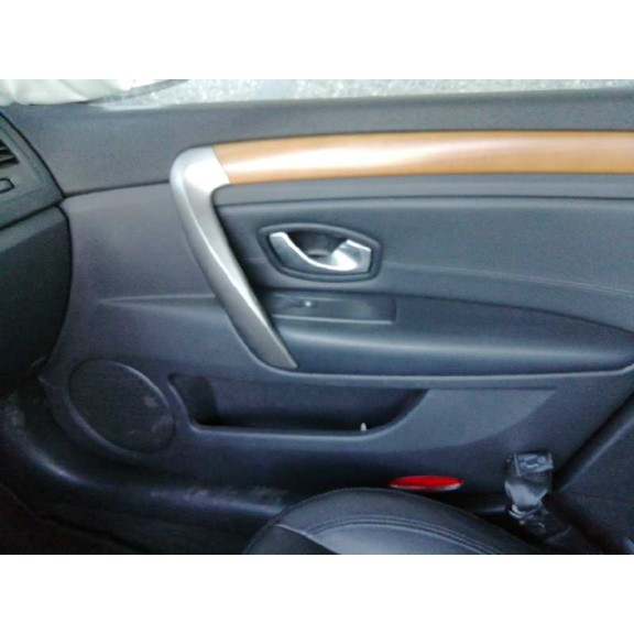 renault laguna iii del año 2008